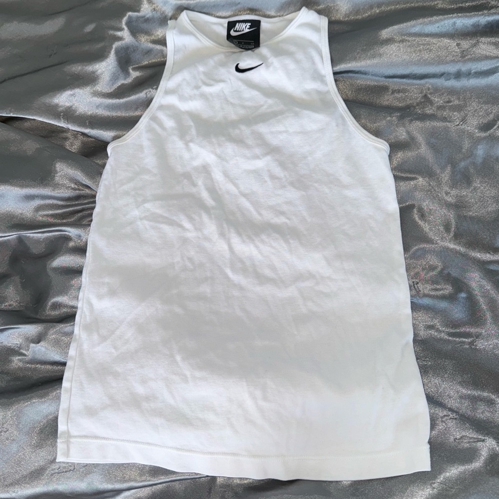 Nike tank